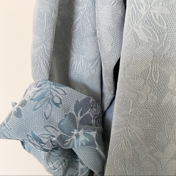 Jos A Bank Vintage Blue Floral Button Down Blouse - Picture 3 of 4